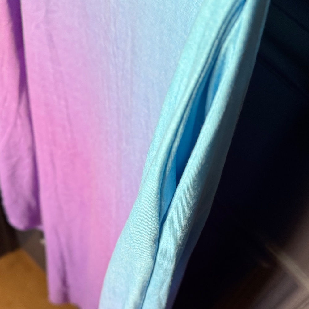 Elegant Sleeveless Ombre Maxi Dress - Picture 4 of 5
